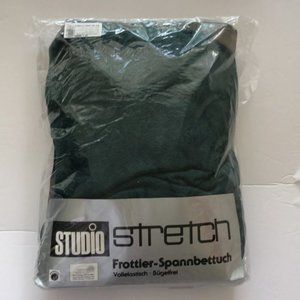 Studio fitted sheet mesh queen green new